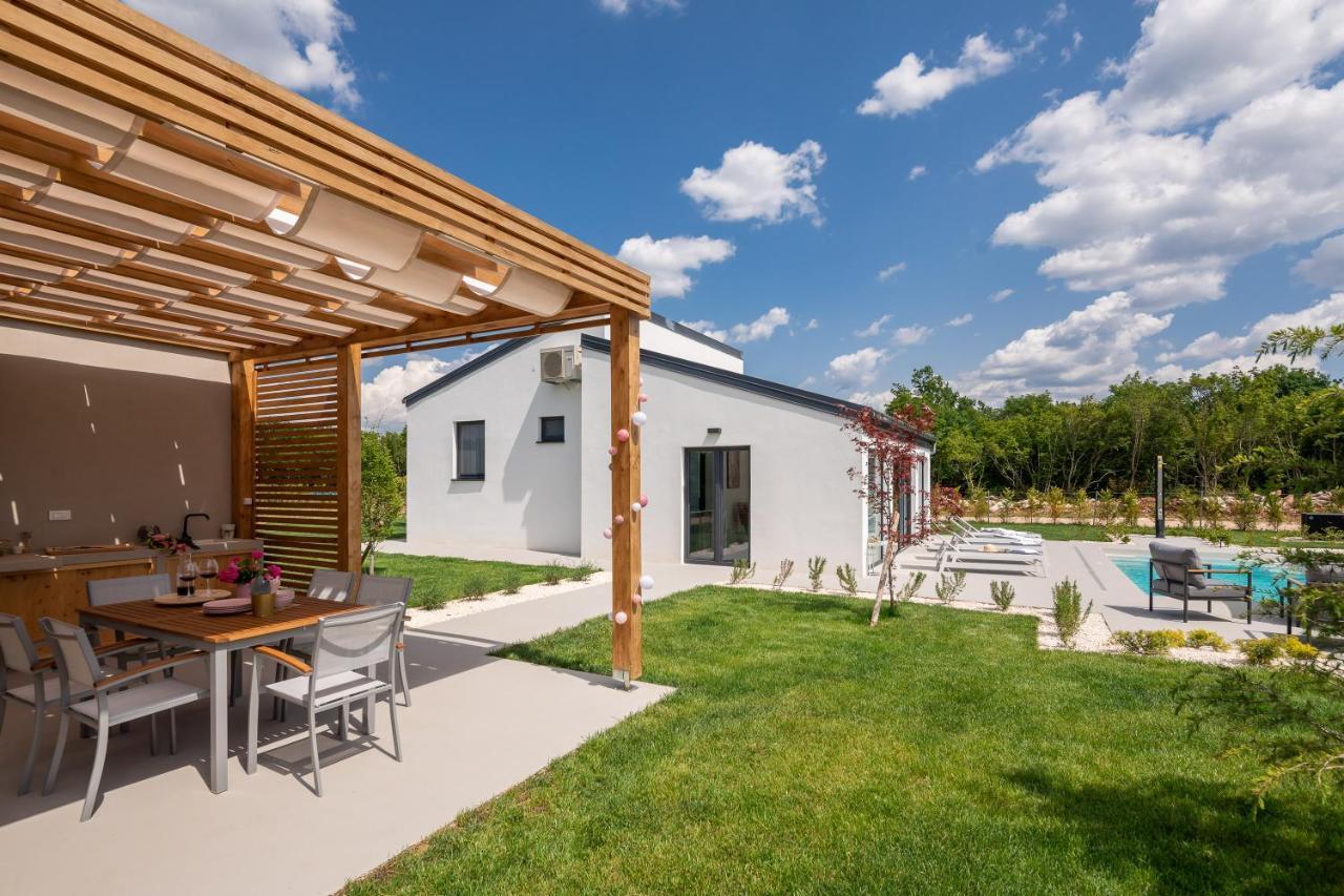 Bandelli Villas Oklaj Екстериор снимка