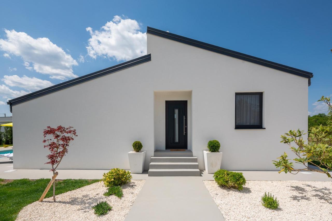 Bandelli Villas Oklaj Екстериор снимка