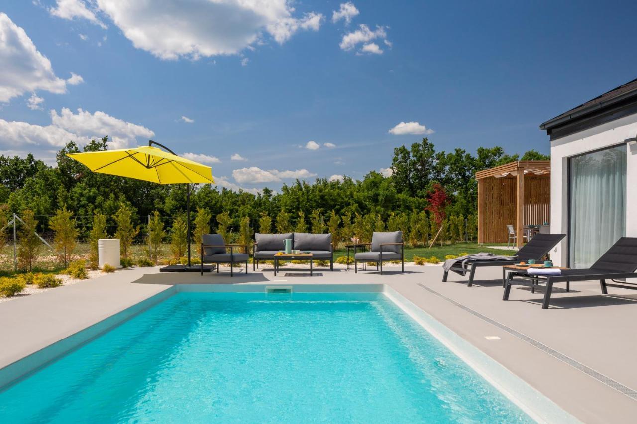Bandelli Villas Oklaj Екстериор снимка