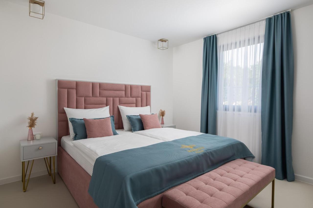 Bandelli Villas Oklaj Екстериор снимка