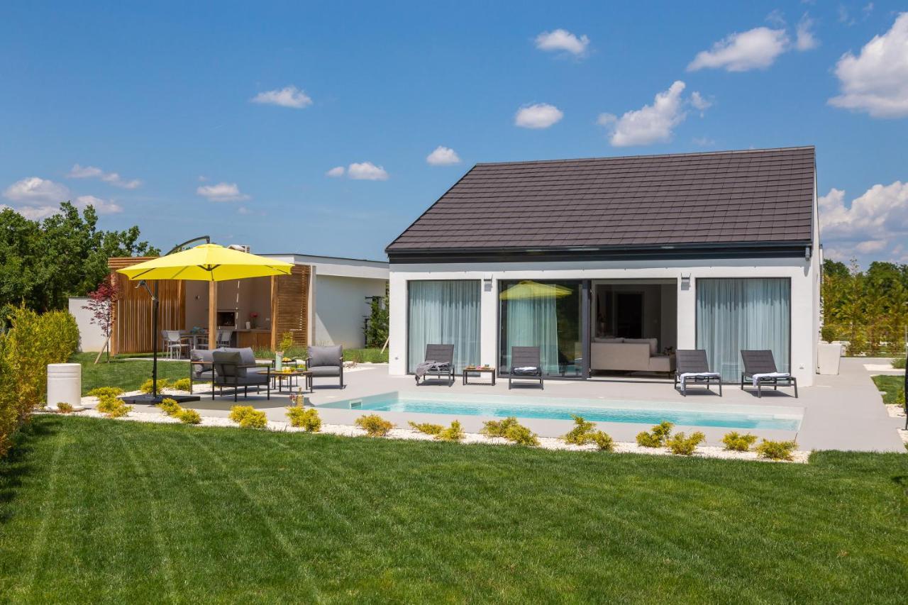 Bandelli Villas Oklaj Екстериор снимка