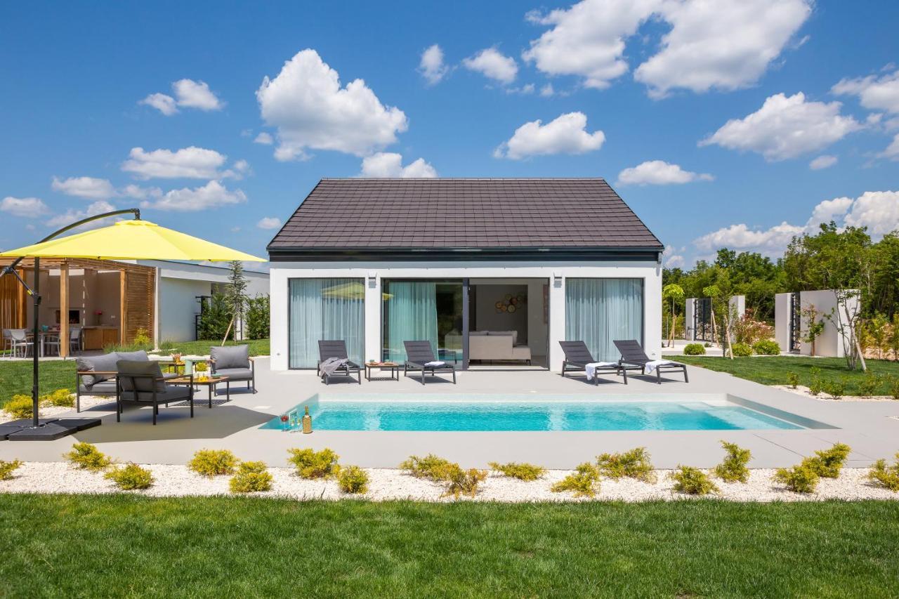 Bandelli Villas Oklaj Екстериор снимка