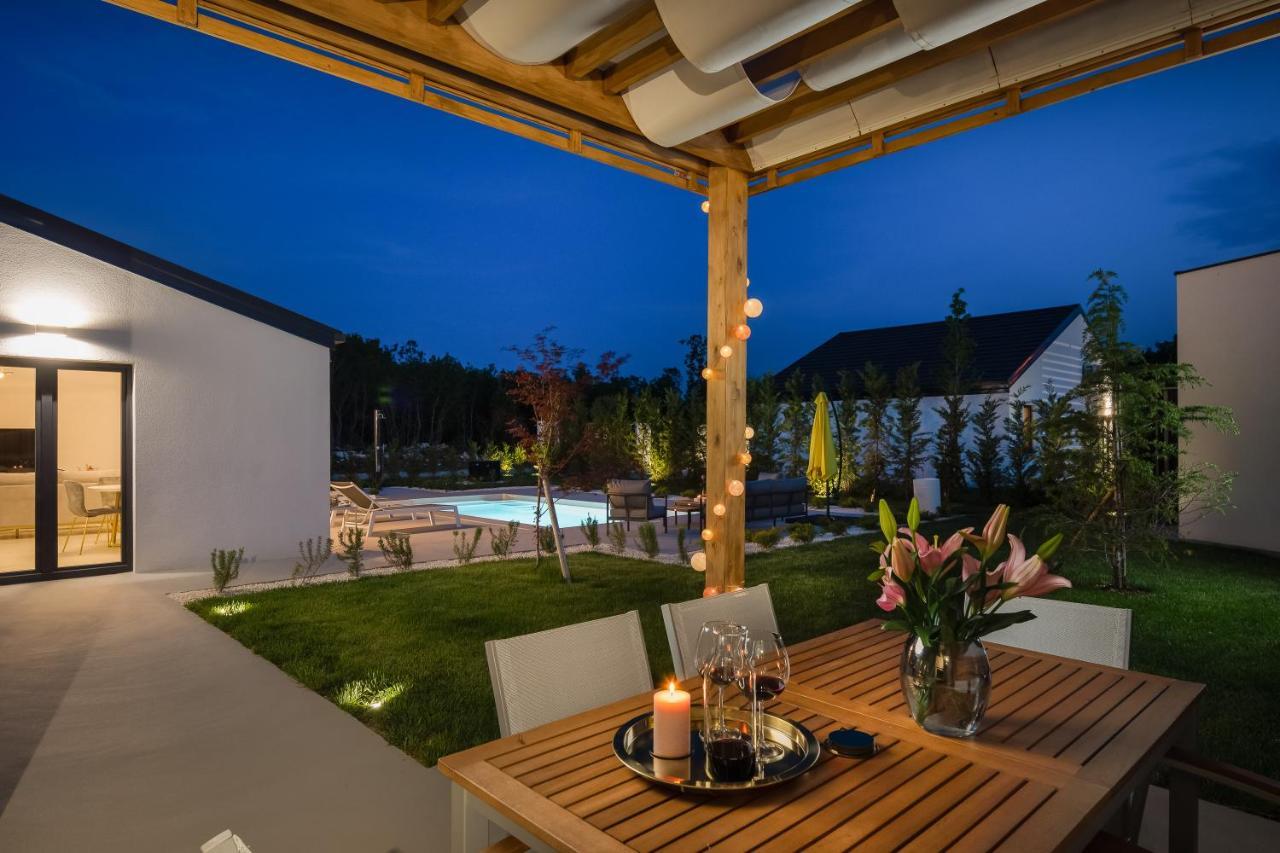 Bandelli Villas Oklaj Екстериор снимка