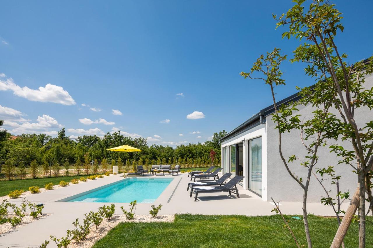 Bandelli Villas Oklaj Екстериор снимка