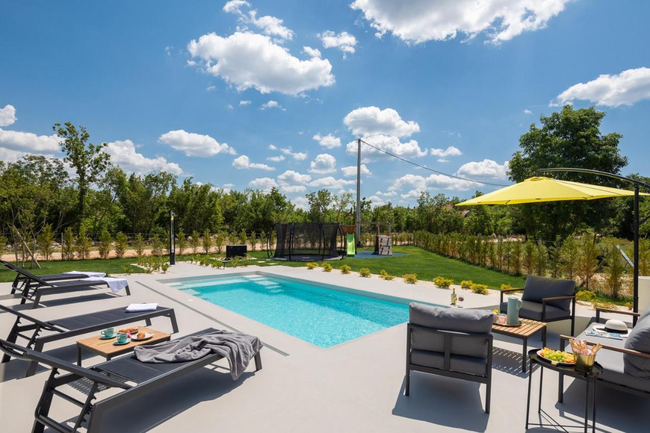 Bandelli Villas Oklaj Екстериор снимка