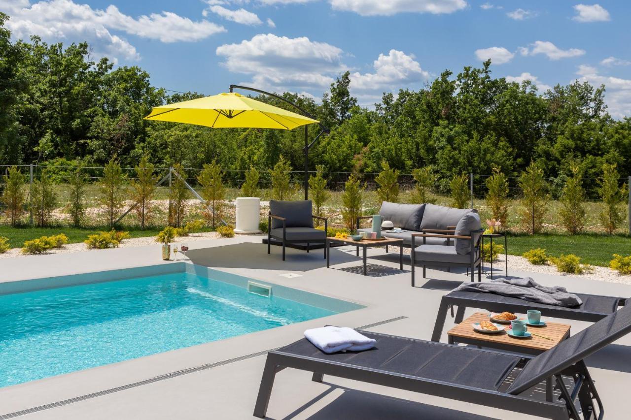 Bandelli Villas Oklaj Екстериор снимка