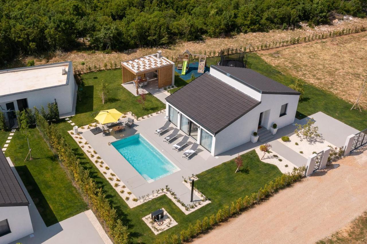 Bandelli Villas Oklaj Екстериор снимка