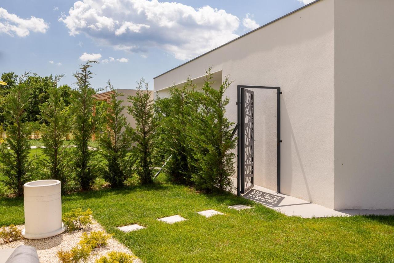 Bandelli Villas Oklaj Екстериор снимка