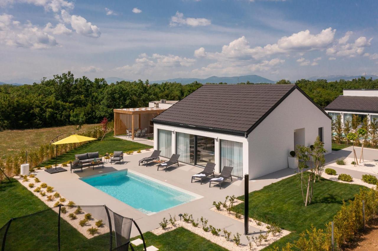 Bandelli Villas Oklaj Екстериор снимка