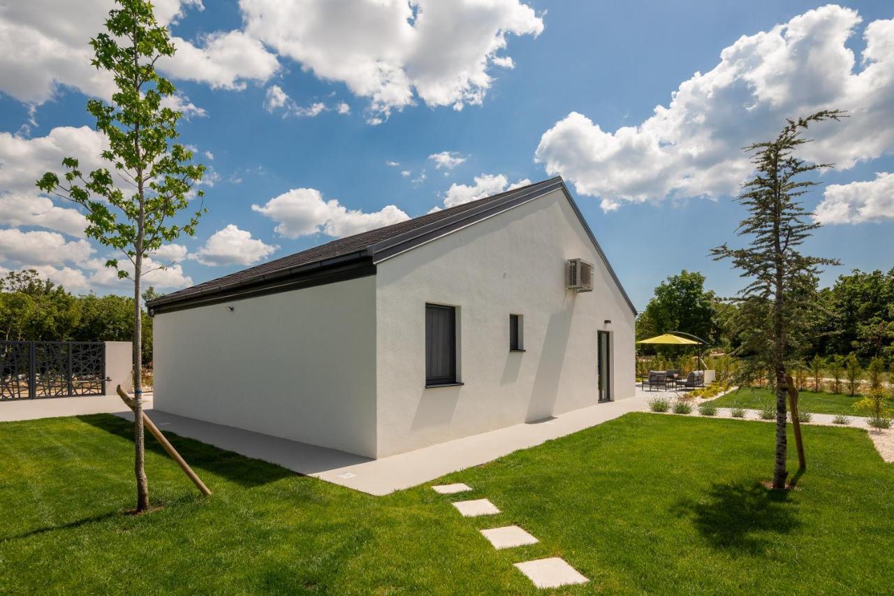 Bandelli Villas Oklaj Екстериор снимка